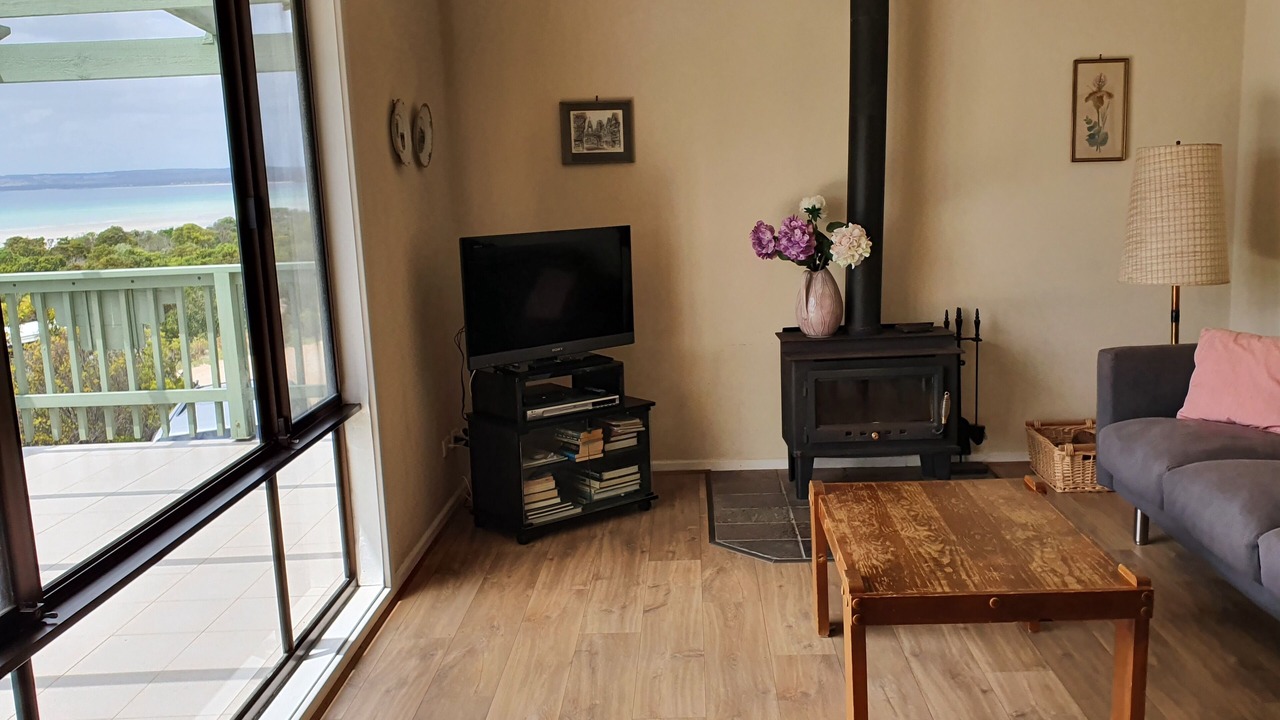 Photo of Livingroom in Island Beach