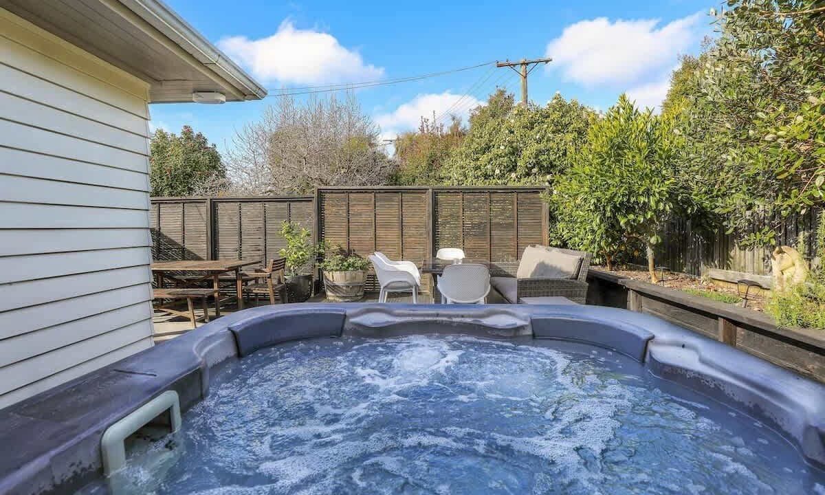 Photo of Outdoor in Lynmore