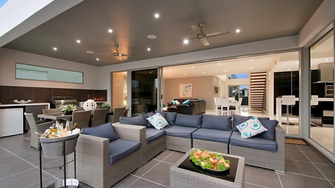 Photo of Others in Broadbeach Waters