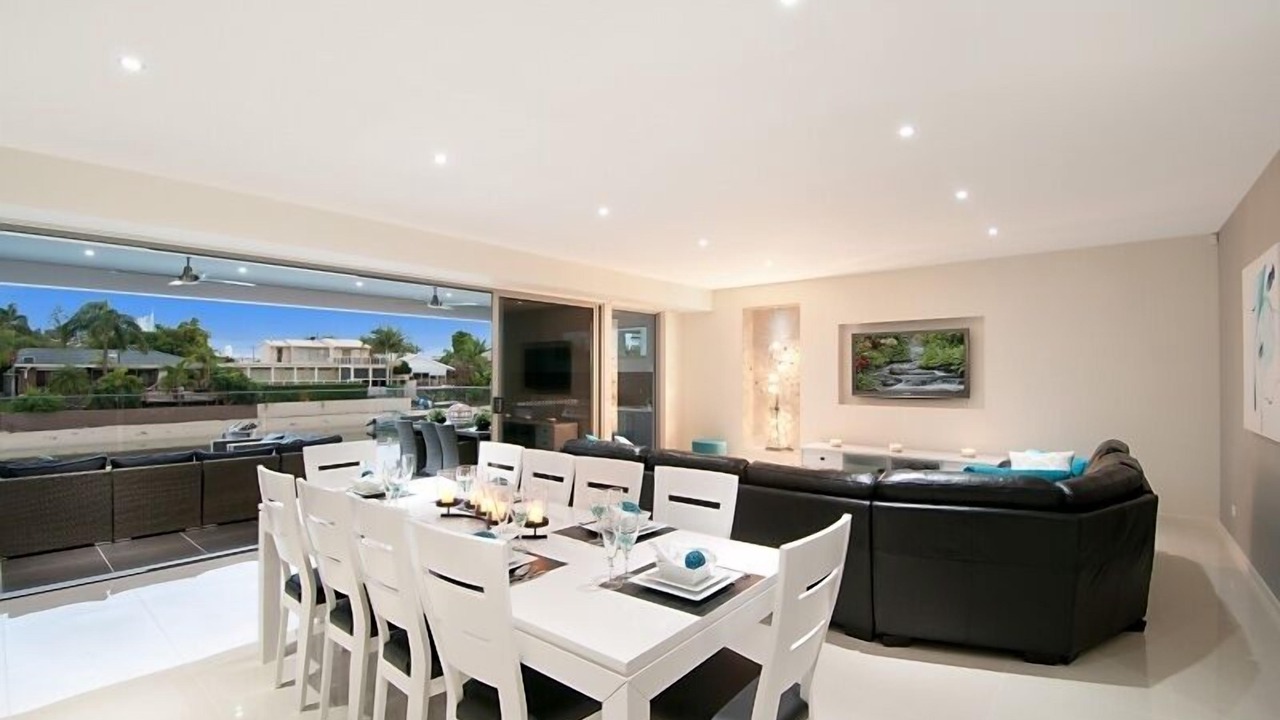 Photo of Others in Broadbeach Waters