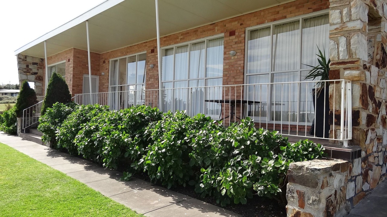 Photo of Outdoor in McCracken