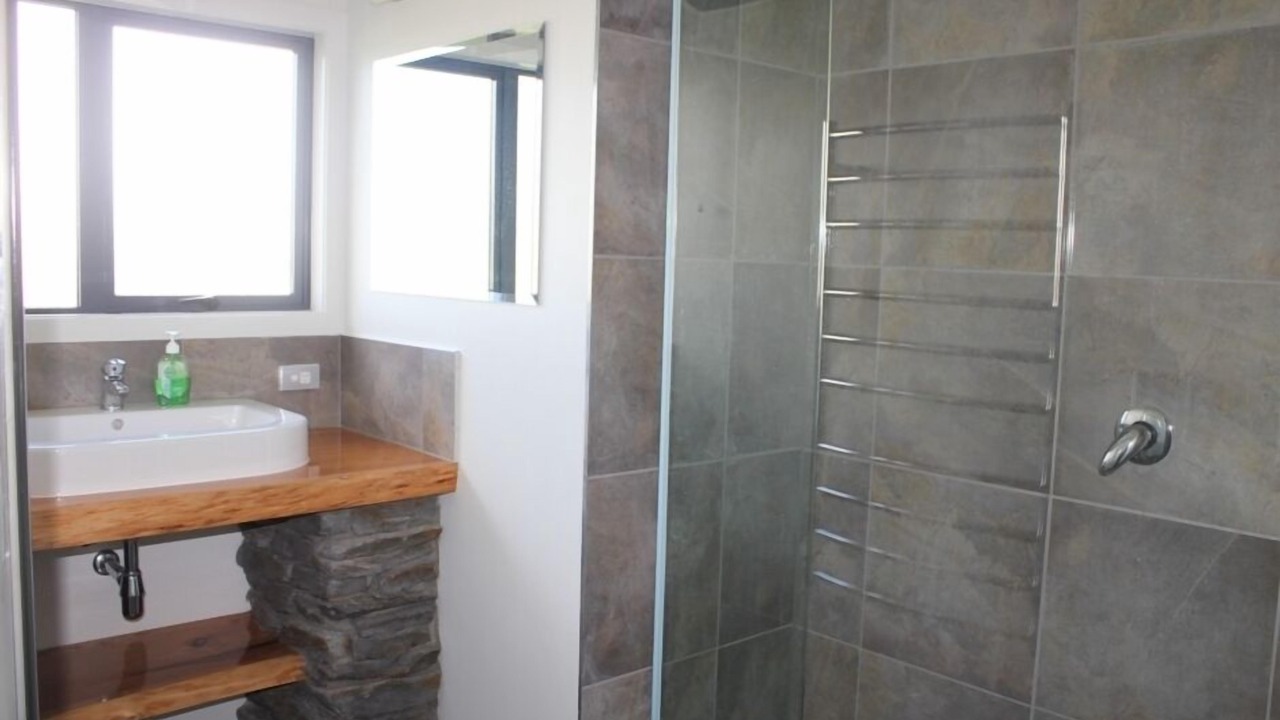 Photo of Bathroom in Rangataua