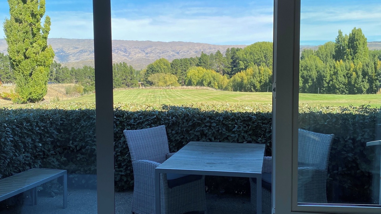 Photo of Outdoor in Alexandra