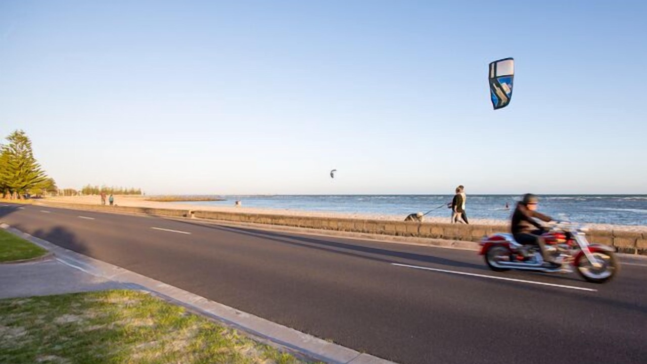 Photo of Others in Altona