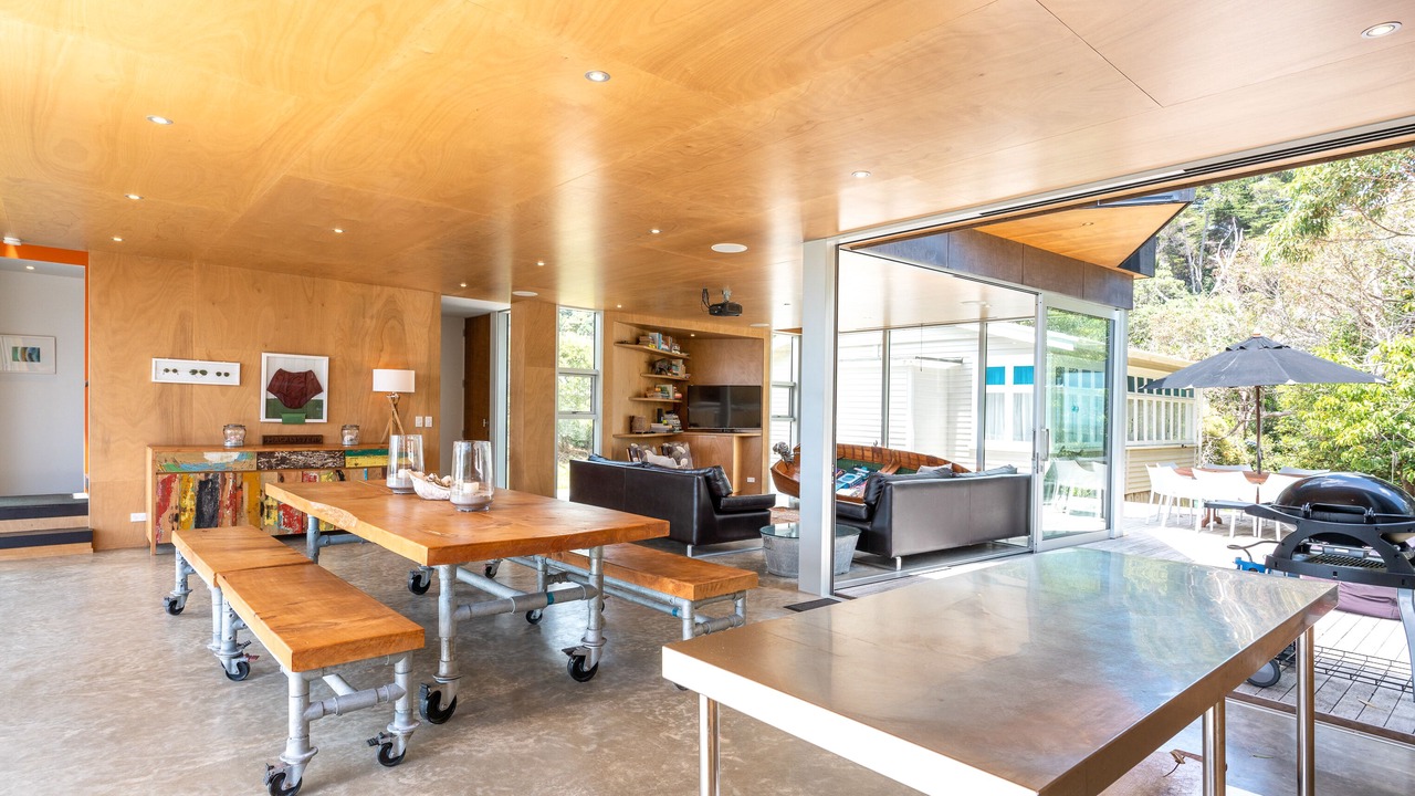 Photo of Others in Onetangi