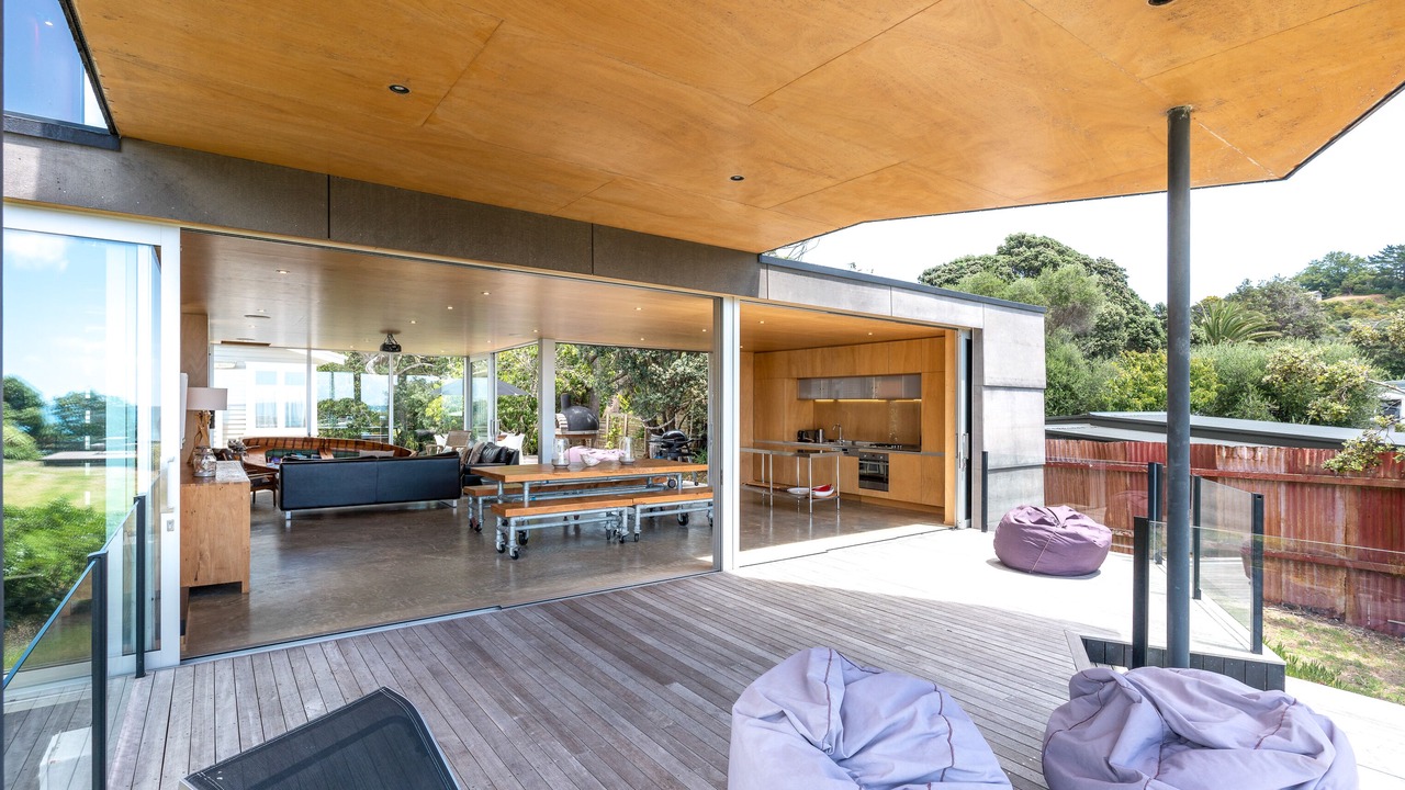 Photo of Outdoor in Onetangi