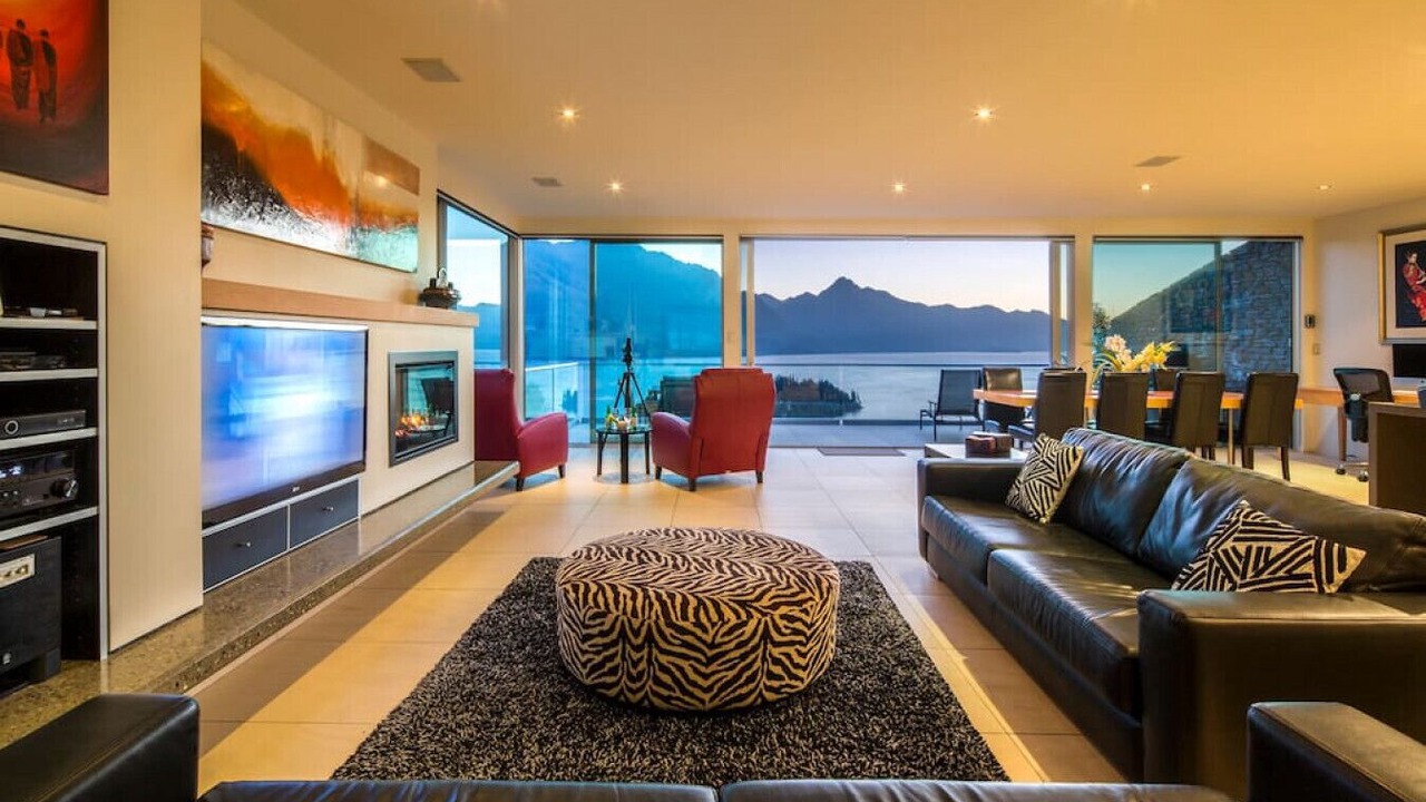 Photo of Livingroom in Queenstown City Centre
