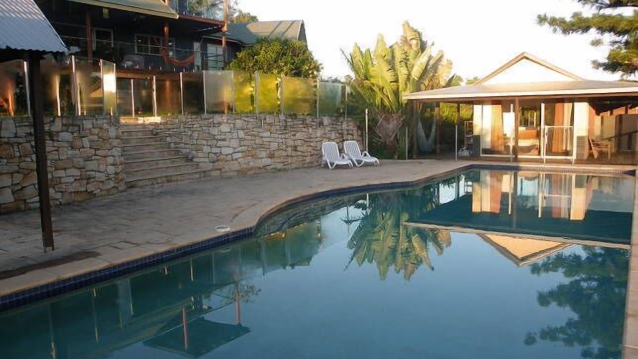 Photo of Outdoor in Main Arm