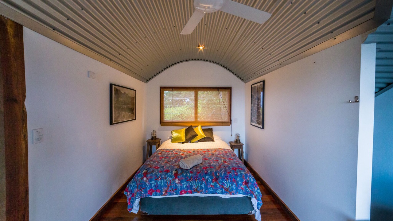 Photo of Bedroom in Main Arm