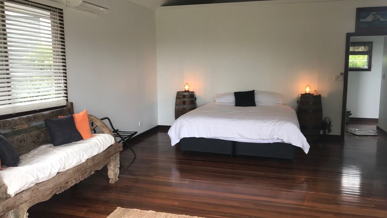 Photo of Bedroom in Main Arm