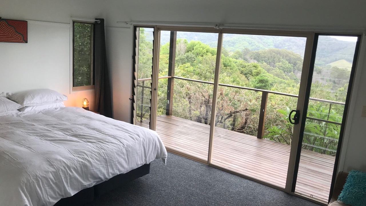 Photo of Bedroom in Main Arm