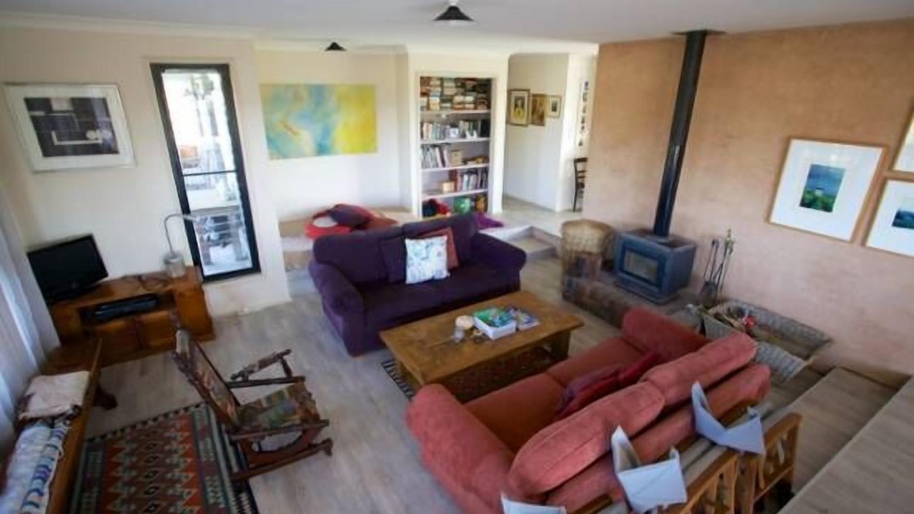 Photo of Livingroom in Broke