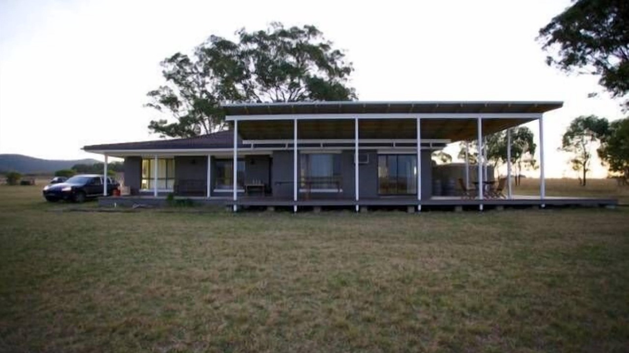 Photo of Outdoor in Broke