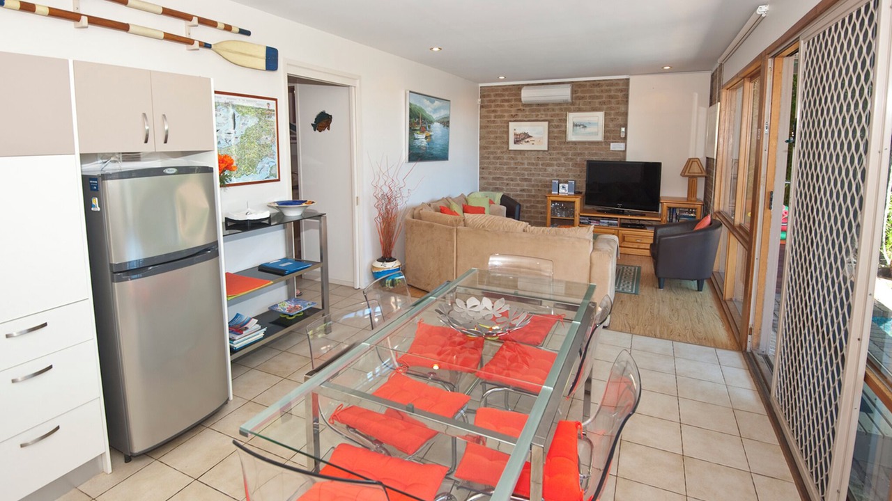 Photo of Others in Rosebud