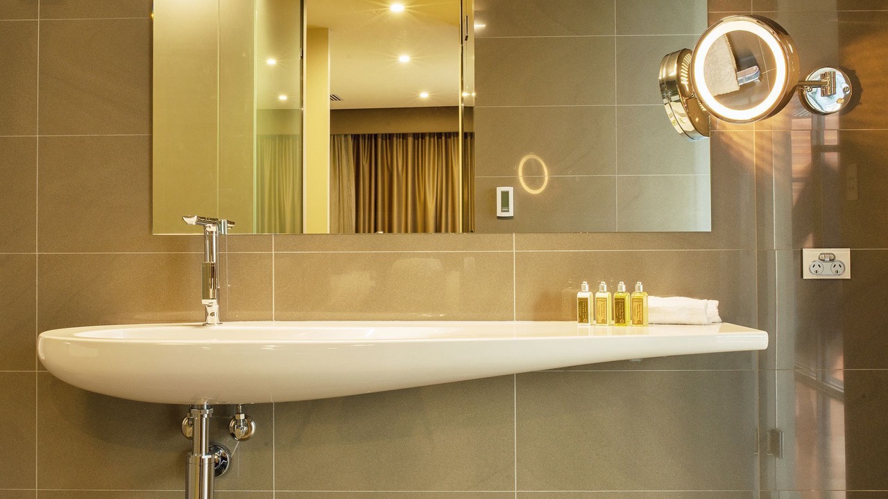 Photo of Bathroom in Paringa