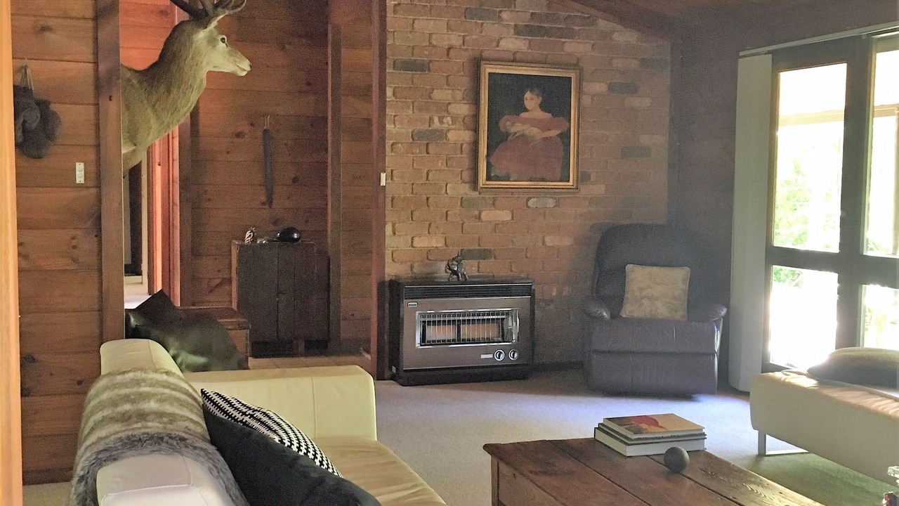 Photo of Livingroom in Stirling