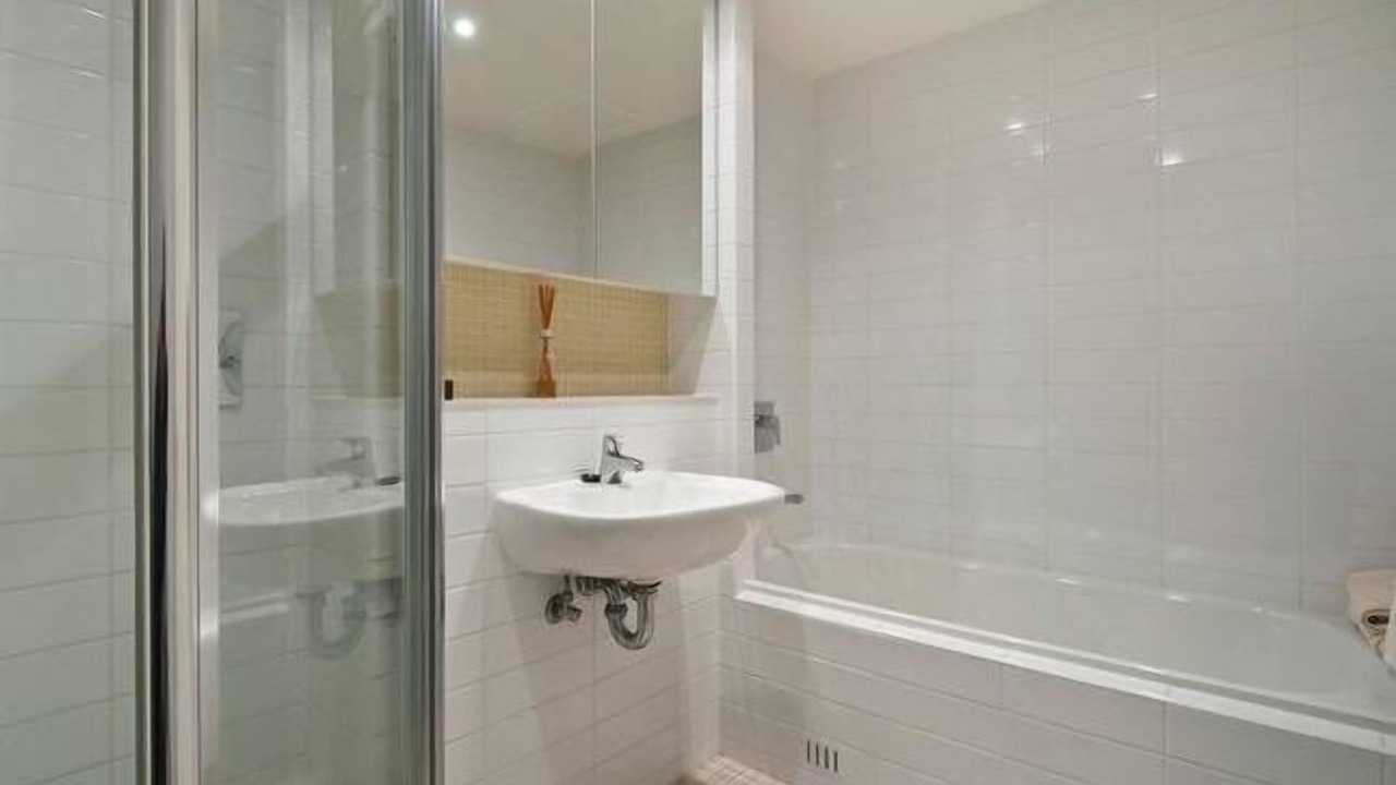 Photo of Bathroom in Glenelg