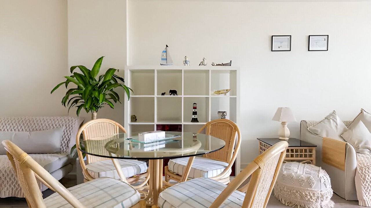 Photo of Livingroom in Glenelg