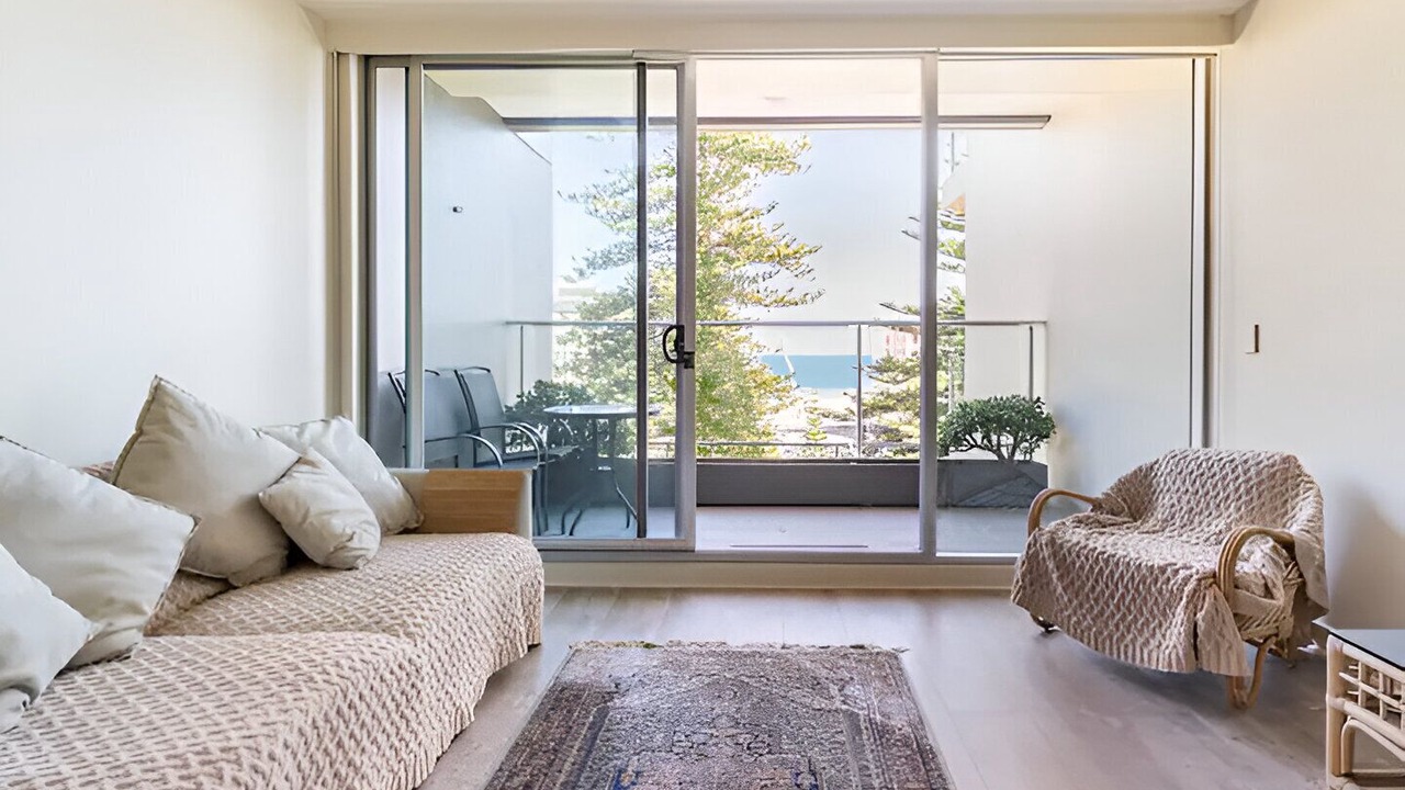 Photo of Livingroom in Glenelg