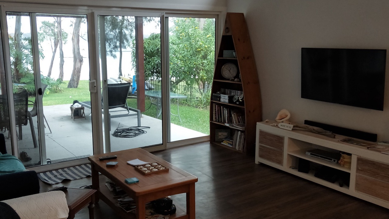 Photo of Livingroom in Mannering Park