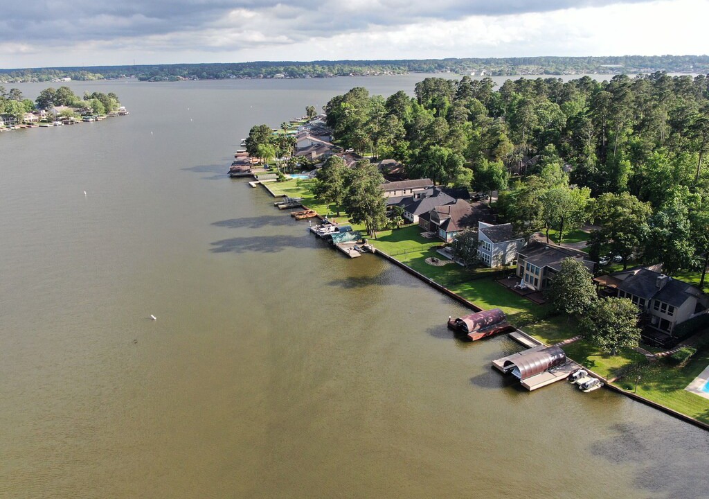 Photo of Outdoor in Walden on Lake Conroe