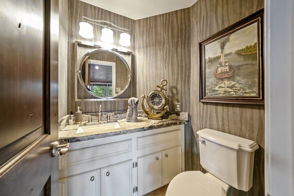 Photo of Bathroom in Walden on Lake Conroe