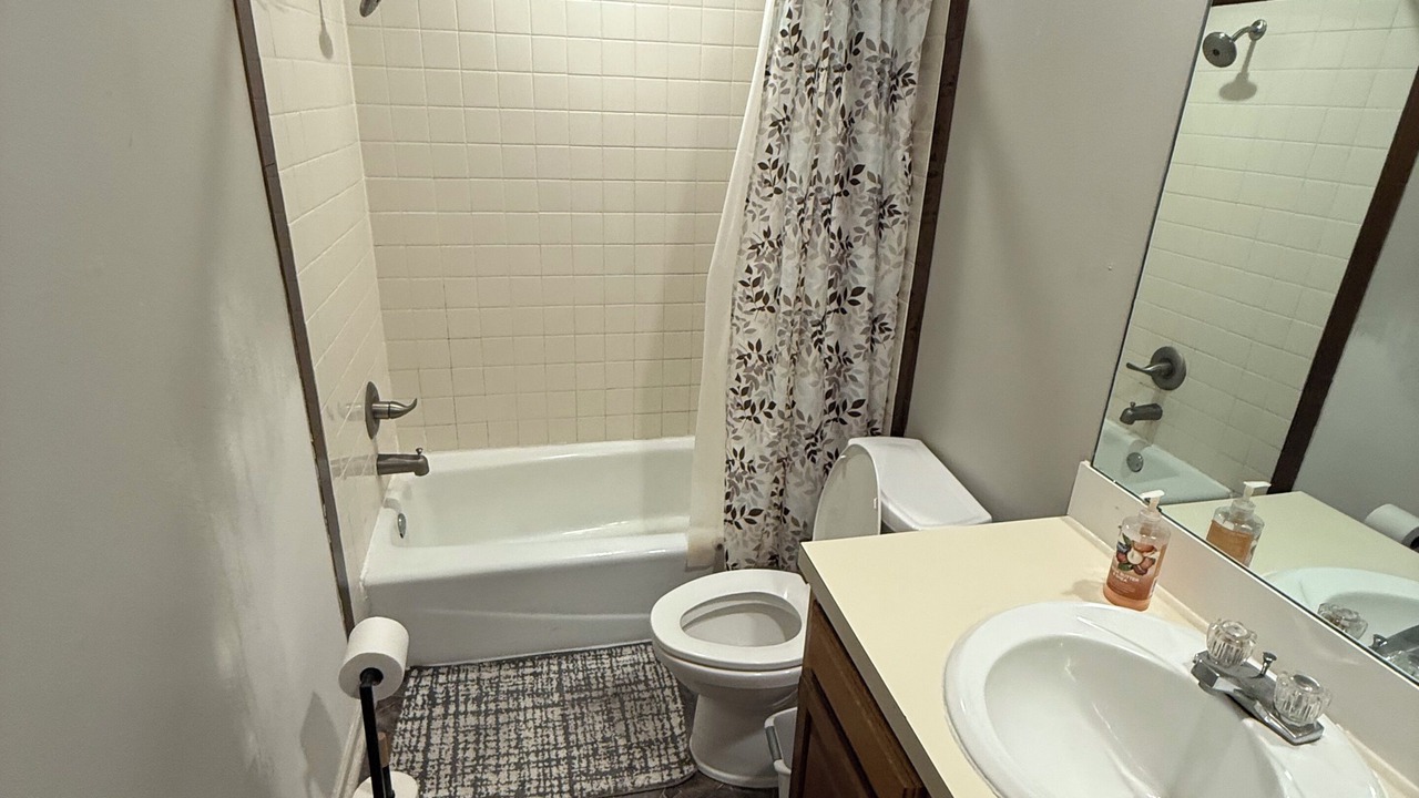Photo of Bathroom in Urbandale