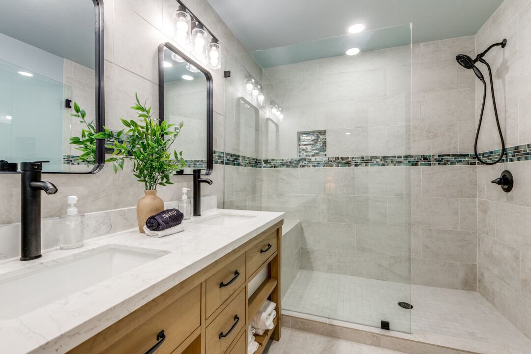 Photo of Bathroom in Pottsboro