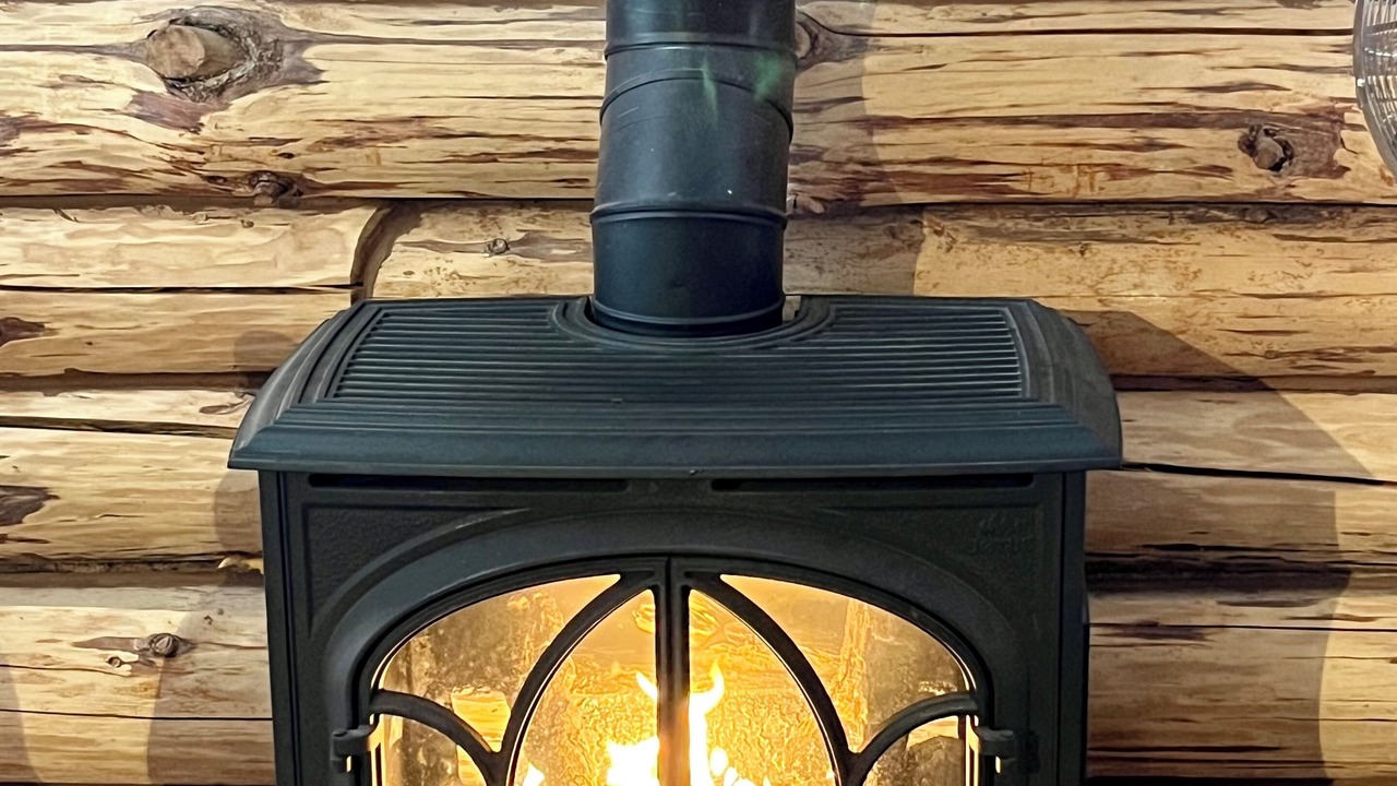 Photo of Livingroom in Wetmore