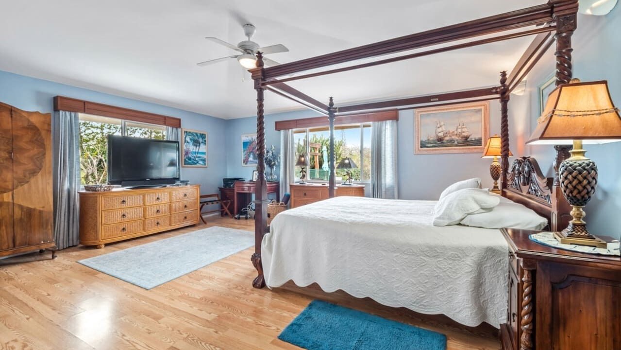Photo of Bedroom in Discovery Harbour