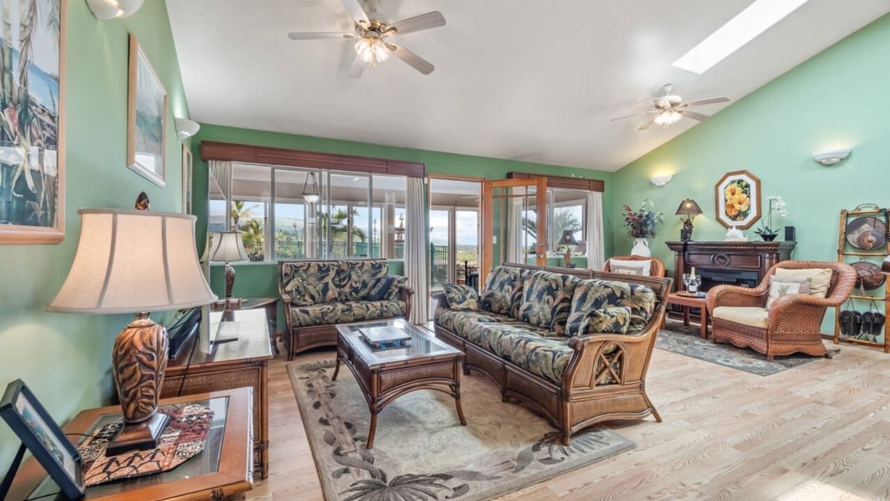 Photo of Livingroom in Discovery Harbour