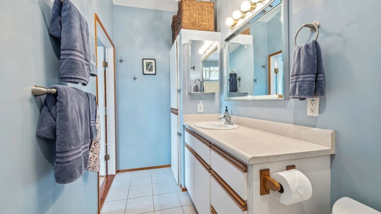 Photo of Bathroom in Discovery Harbour