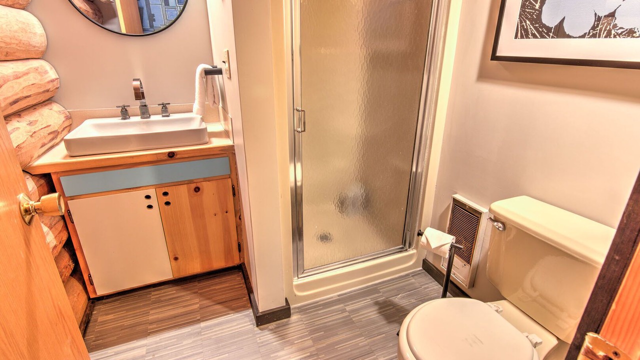 Photo of Bathroom in Yachats