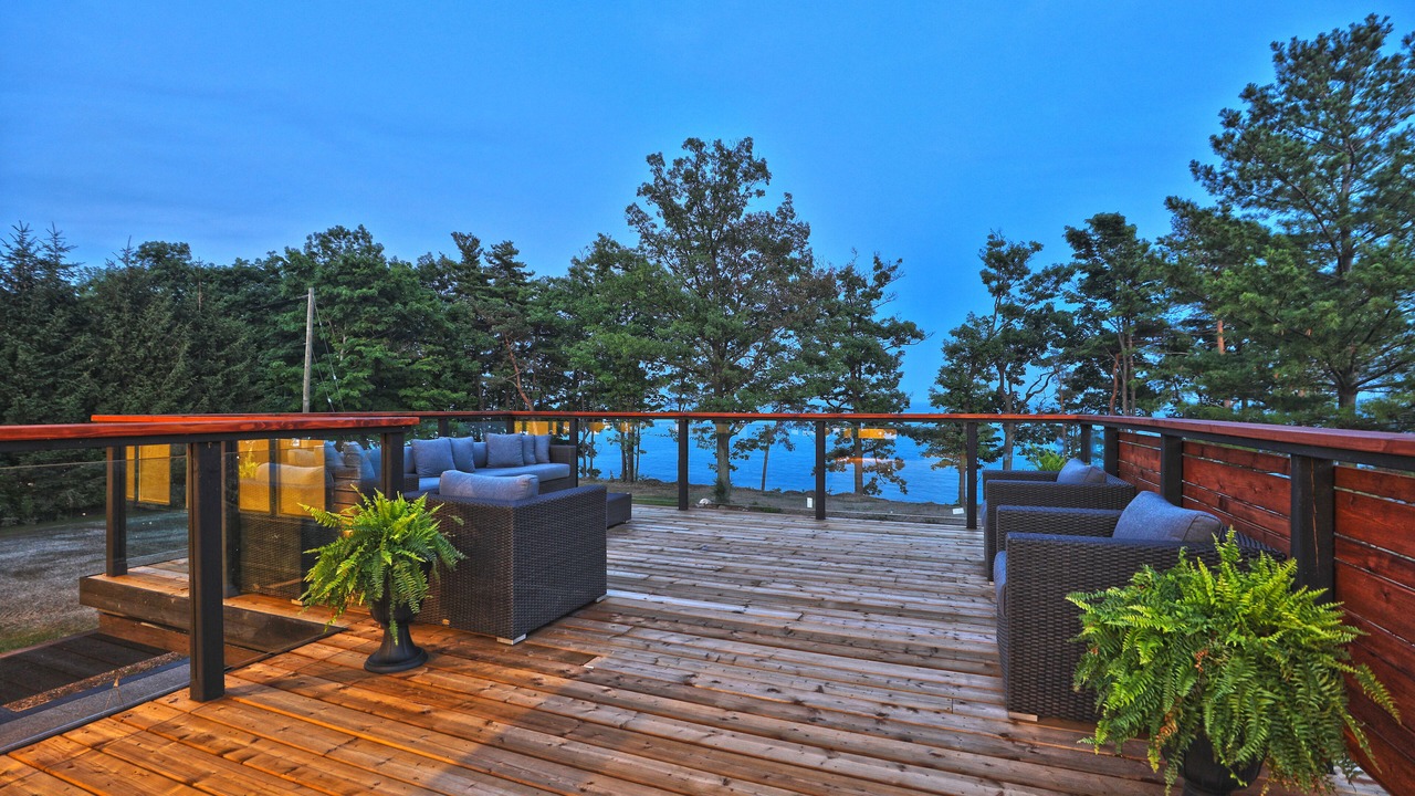 Photo of Patio Balcony in Dunnville
