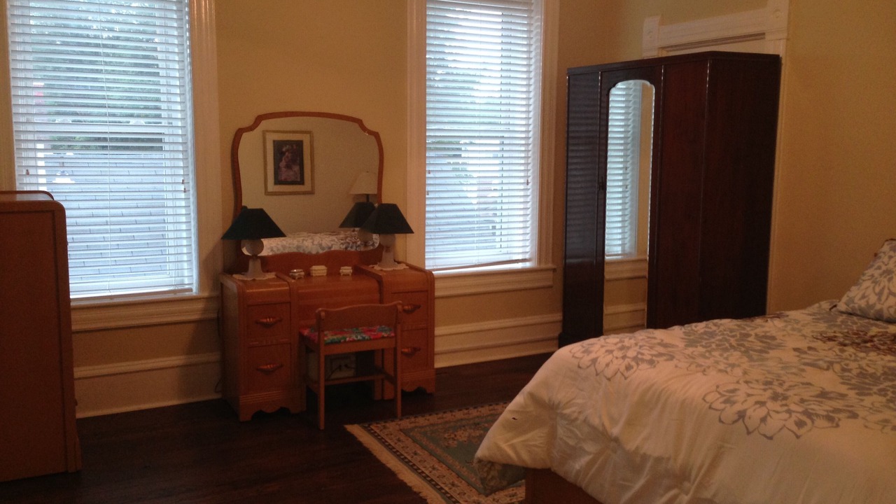 Photo of Bedroom in Jefferson City