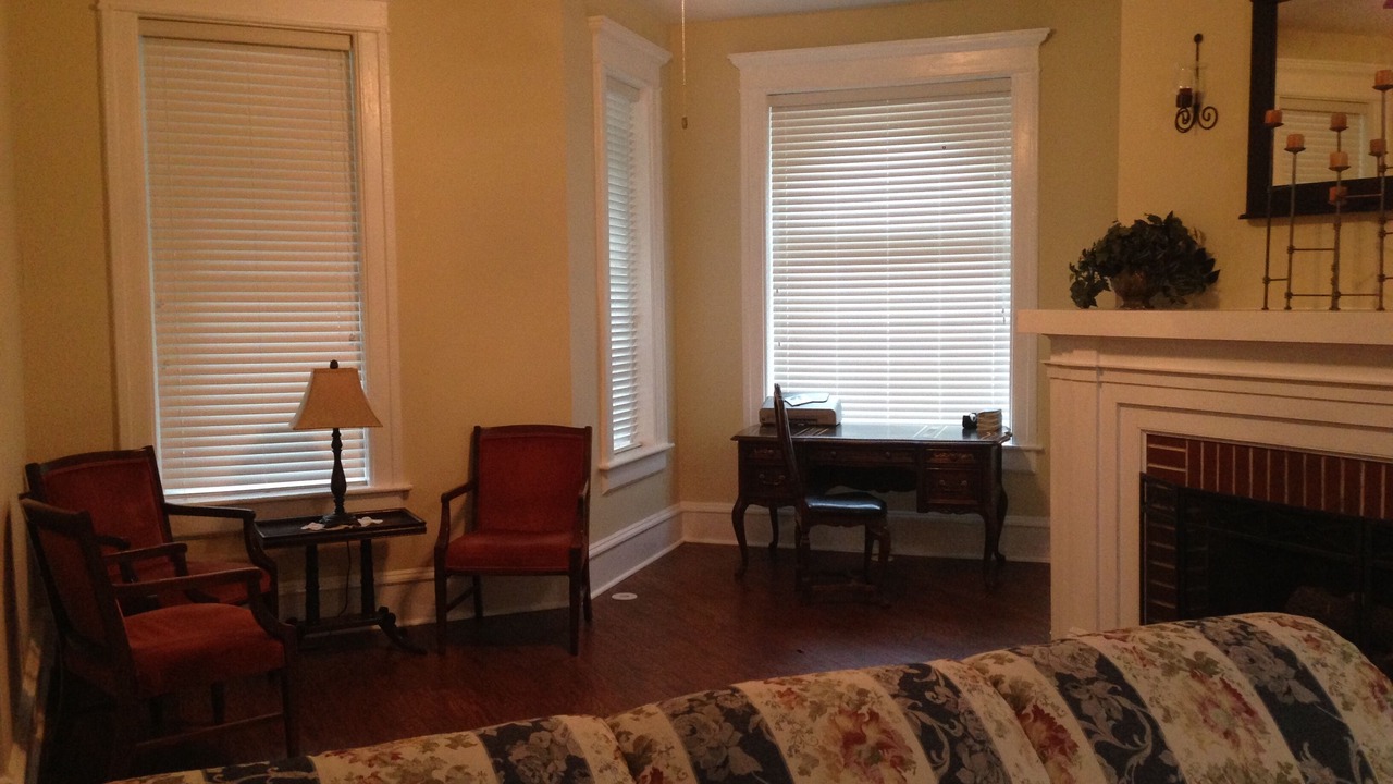 Photo of Bedroom in Jefferson City