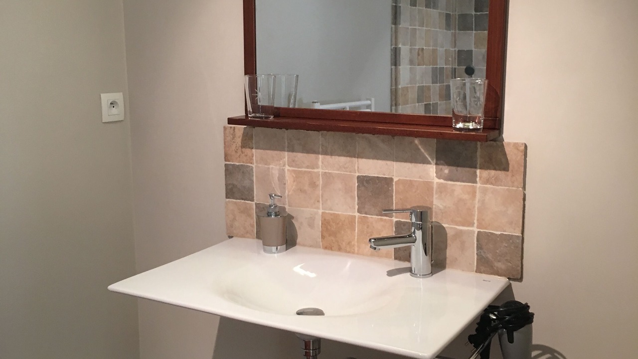 Photo of Bathroom in Saint-Fulgent