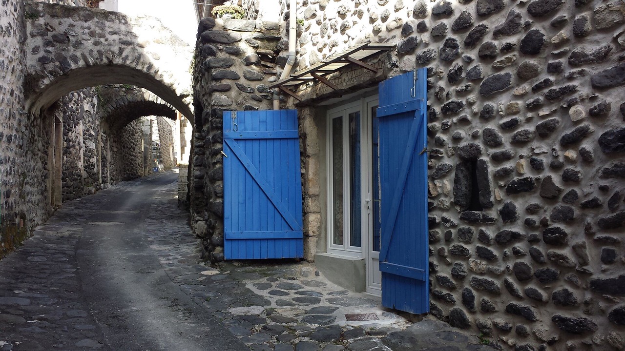 Photo of Outdoor in Alba-la-Romaine