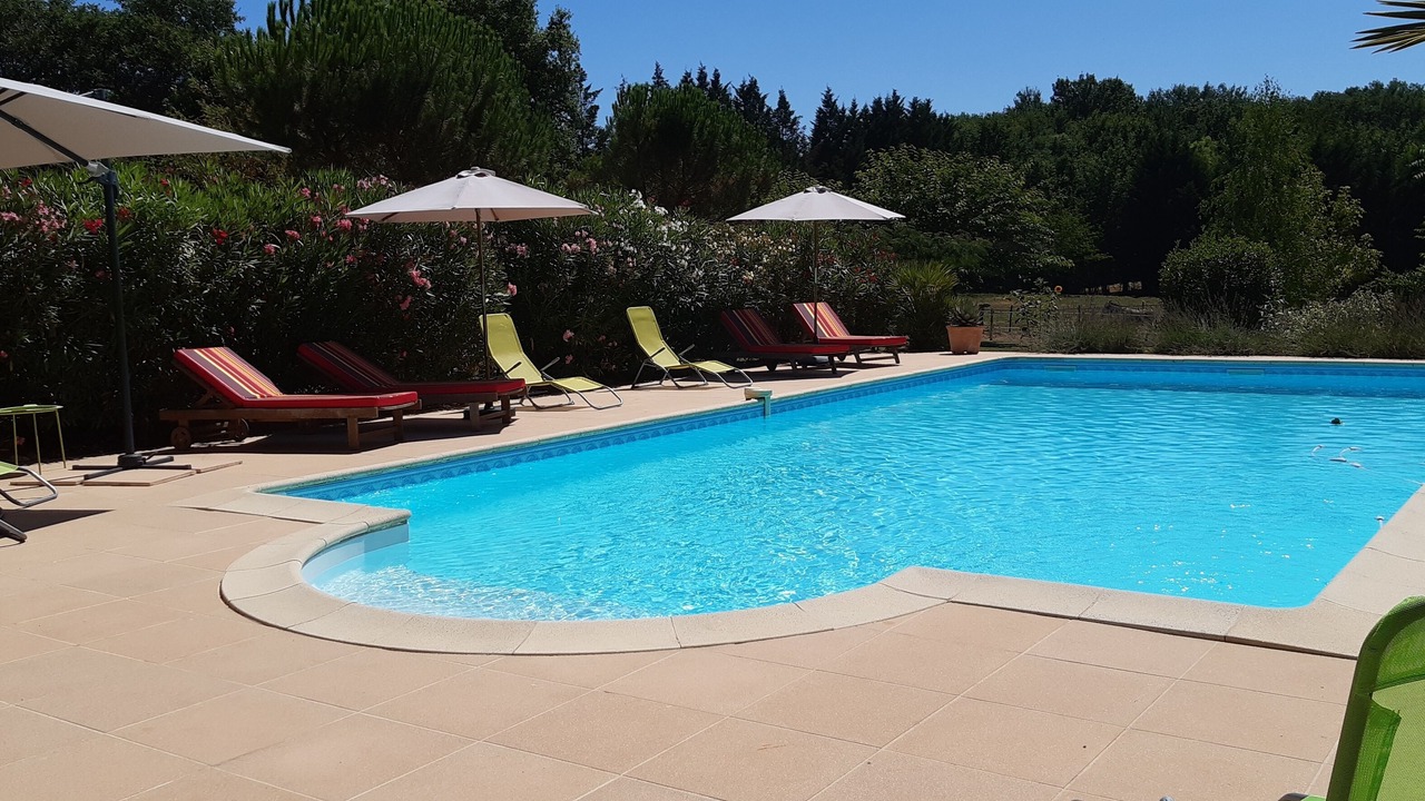 Photo of Outdoor in Parisot