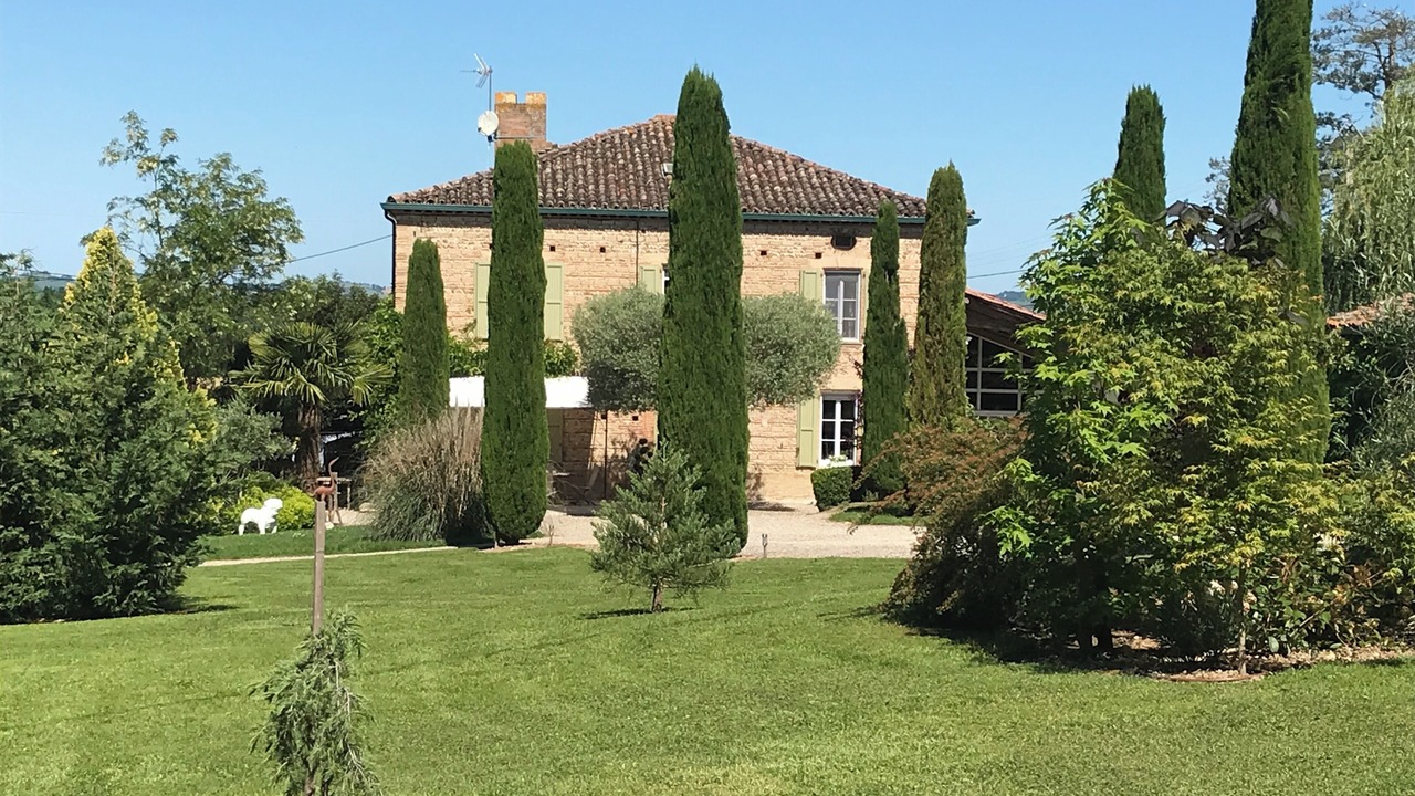 Photo of Outdoor in Parisot