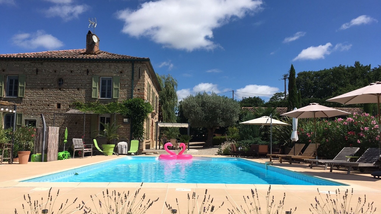 Photo of Outdoor in Parisot