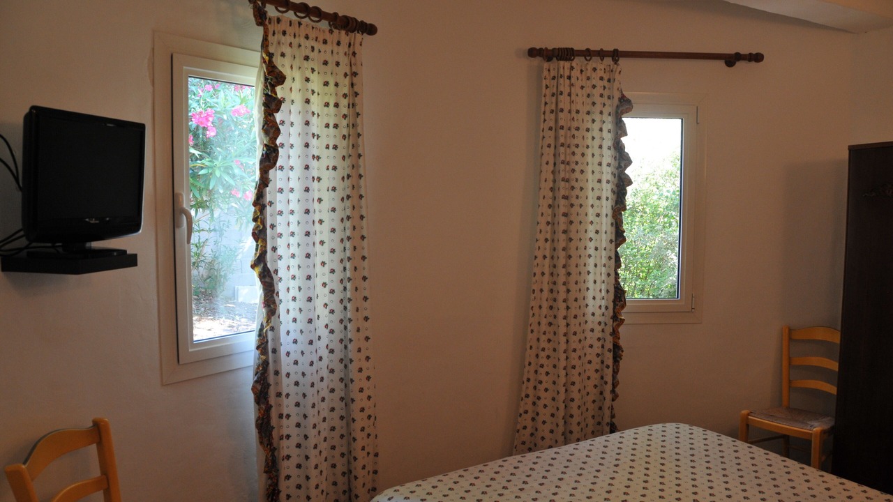 Photo of Bedroom in Beaucaire