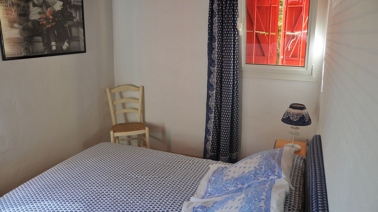 Photo of Bedroom in Beaucaire