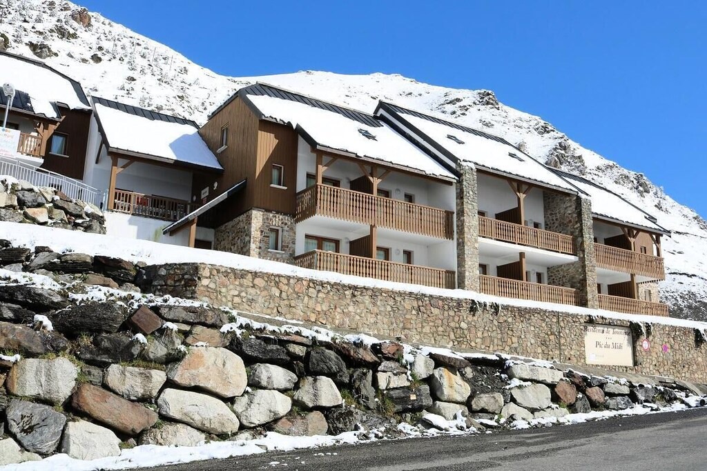 Photo of Buildings in La Mongie