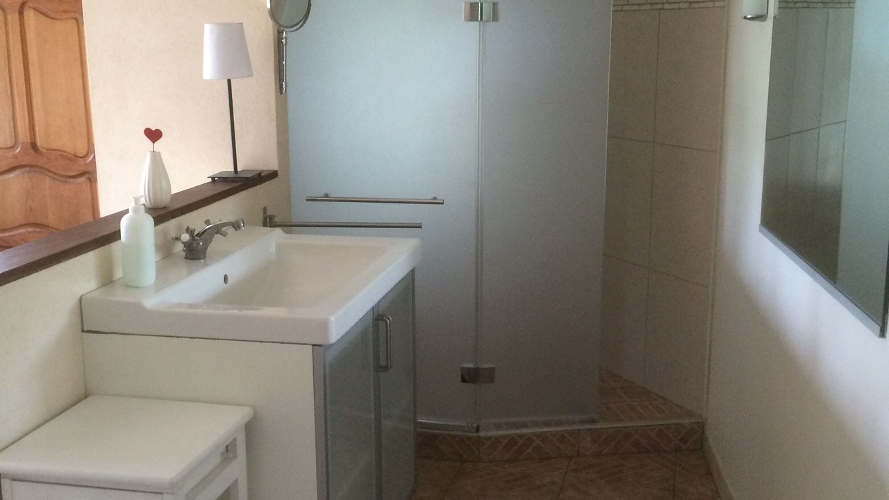 Photo of Bathroom in Ventenac-Cabardes