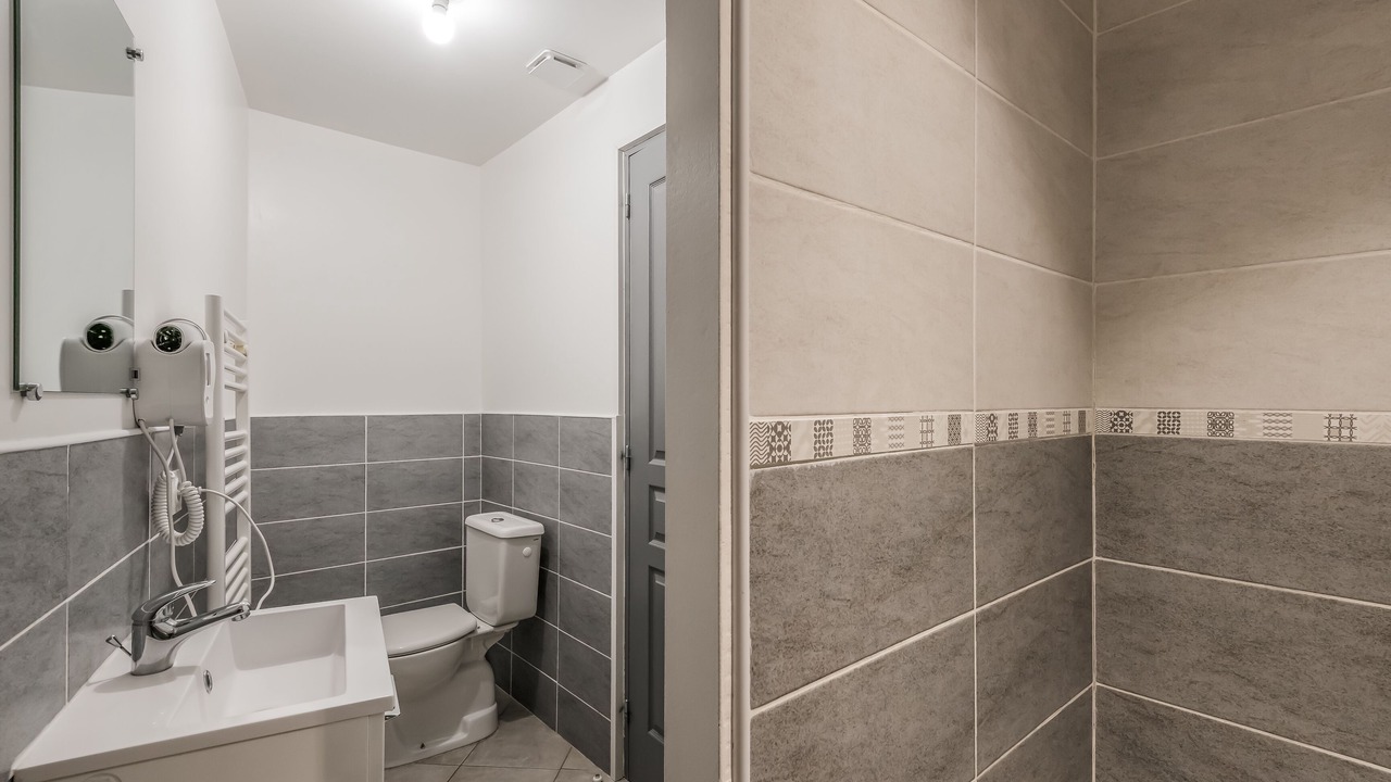 Photo of Bathroom in Maraussan