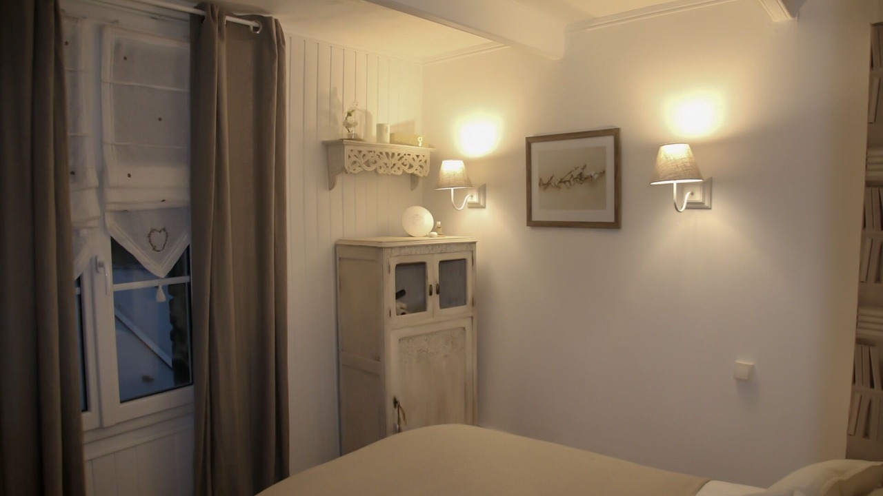 Photo of Bedroom in Trouville-sur-Mer
