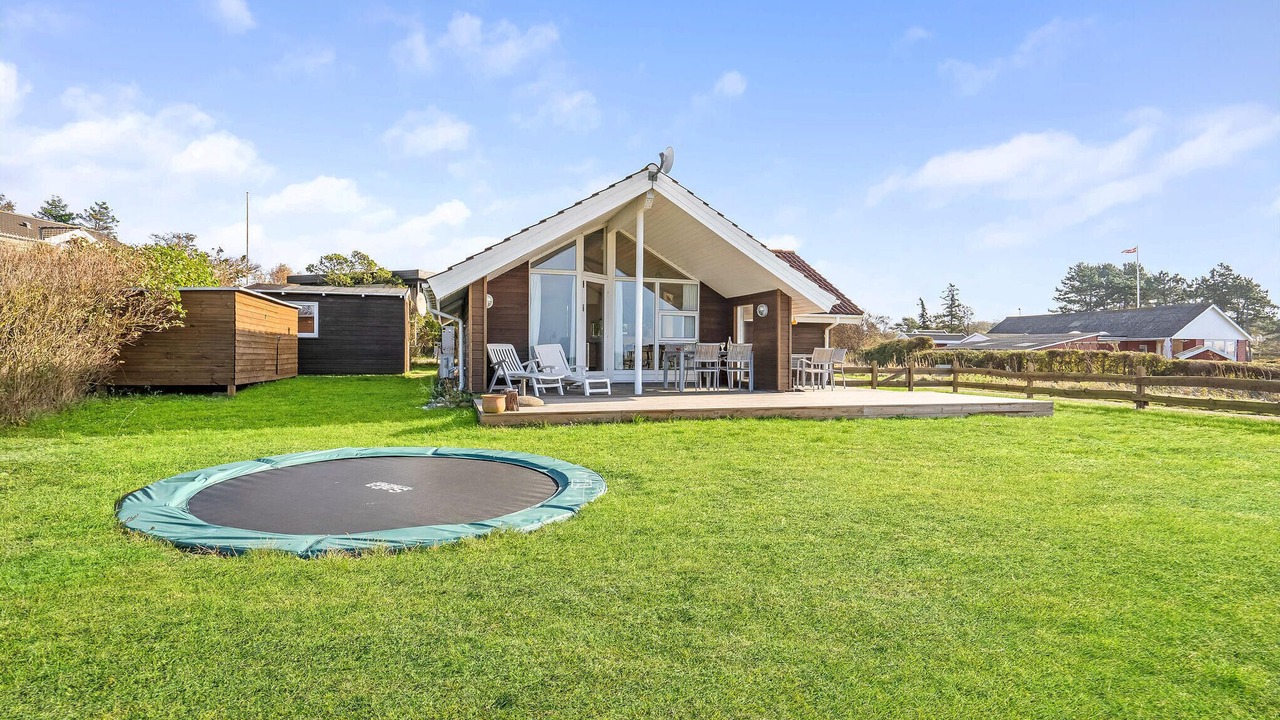 Photo of Others in Frolunde