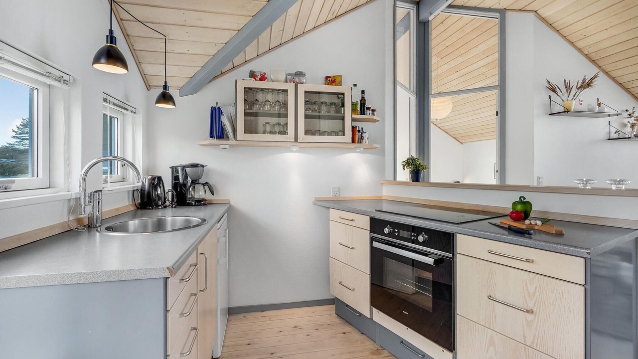 Photo of Others in Frolunde