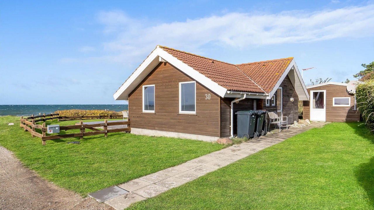 Photo of Others in Frolunde